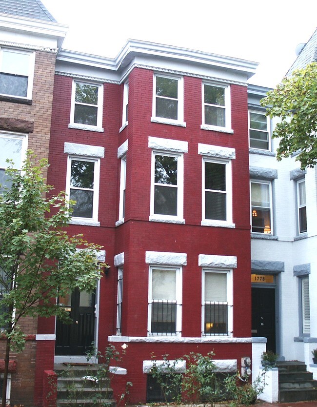 1776 Willard St NW in Washington, DC - Building Photo - Building Photo