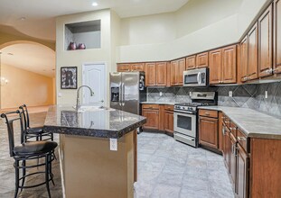 17592 W Copper Ridge Dr in Goodyear, AZ - Building Photo - Building Photo