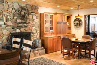 52521 Pine Ridge Rd in Idyllwild, CA - Building Photo - Building Photo