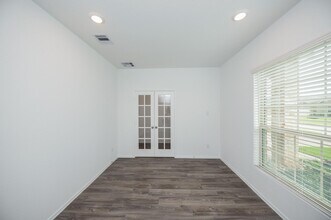 7406 Bartoncliff Dr in Katy, TX - Building Photo - Building Photo