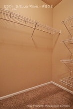Ellis Court in Sioux Falls, SD - Building Photo - Building Photo
