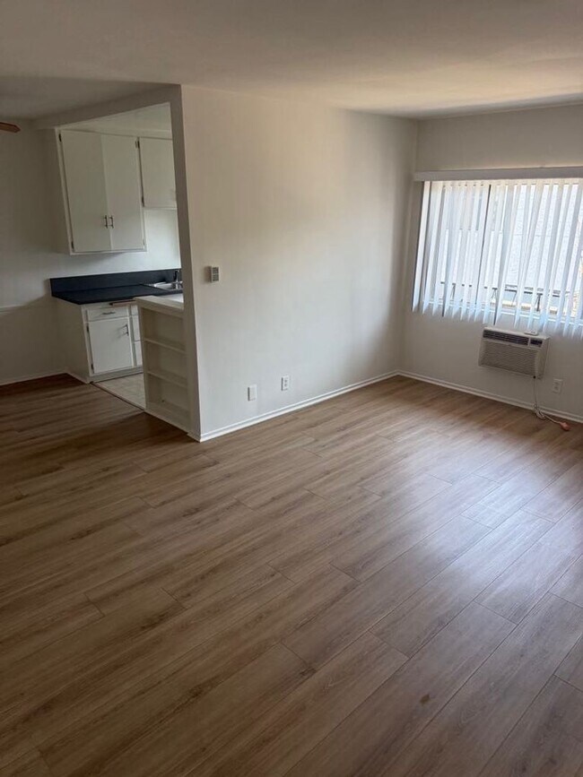 property at 10020 Palms Blvd