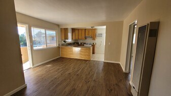 7013 Coldwater Canyon Ave, Unit 2 in Los Angeles, CA - Building Photo