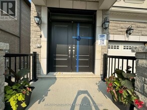 3083 Blazing Star Ave in Pickering, ON - Building Photo - Building Photo