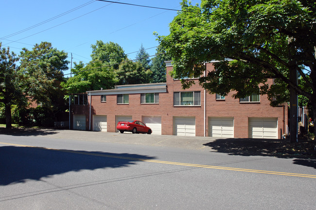 1919 NE 21st Ave in Portland, OR - Building Photo - Building Photo