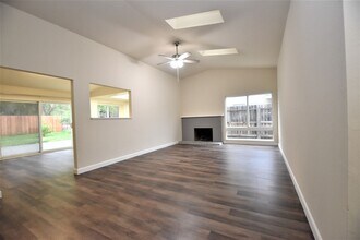 3324 Lillard Dr in Davis, CA - Building Photo - Building Photo