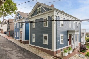 43-47 Transit St in Providence, RI - Building Photo