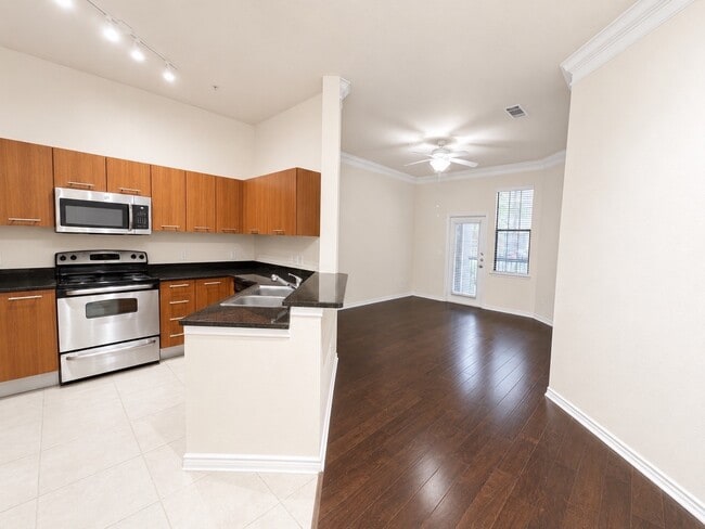 property at 3 Hermann Museum Cir Dr