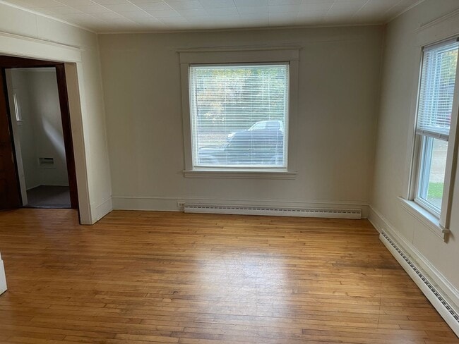 740 Wright St in Oshkosh, WI - Building Photo - Building Photo