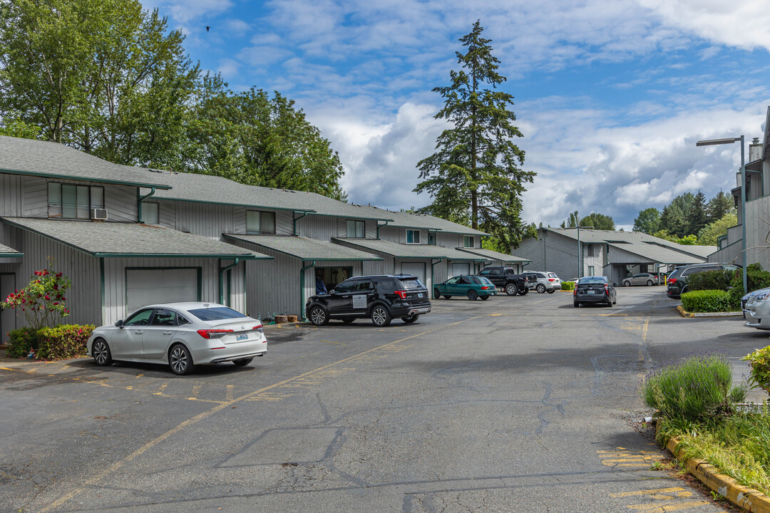 4006 - 4024 S 158Th St in Tukwila, WA - Building Photo