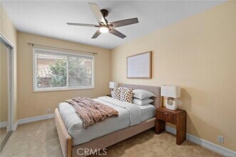 2811 N Roxbury St in Orange, CA - Building Photo - Building Photo