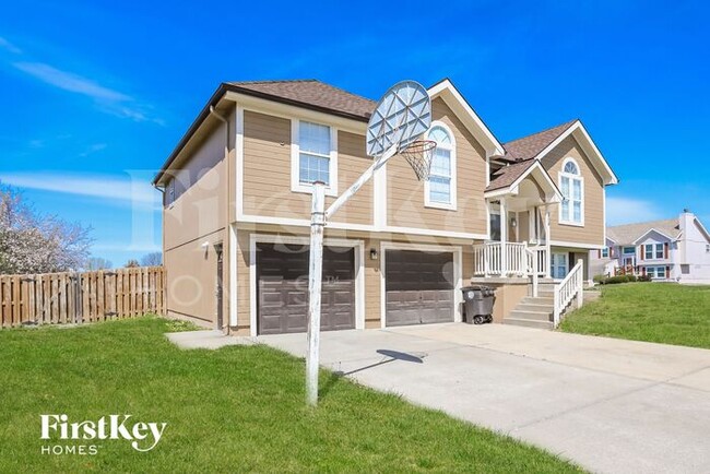 property at 808 Winesap Cir