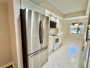 1601 Abaco Dr, Unit B1 in Coconut Creek, FL - Building Photo - Building Photo