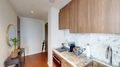 430 Stuart St in Boston, MA - Building Photo - Building Photo