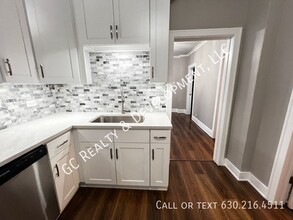 1439 N Artesian Ave in Chicago, IL - Building Photo - Building Photo
