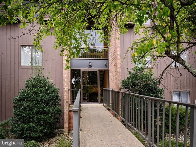 property at 22 Hermitage Dr