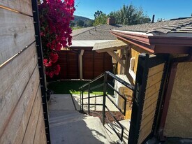 8946 Oswego St, Unit ADU in Sunland, CA - Building Photo