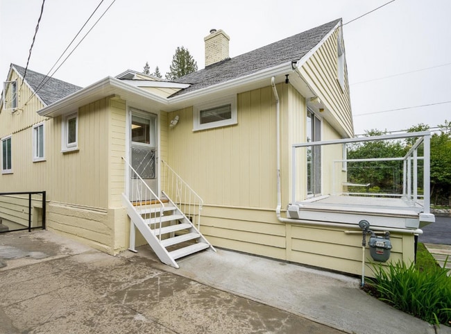 property at 1819 Inglewood Ave
