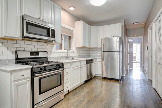 property at 1444 N Campbell Ave