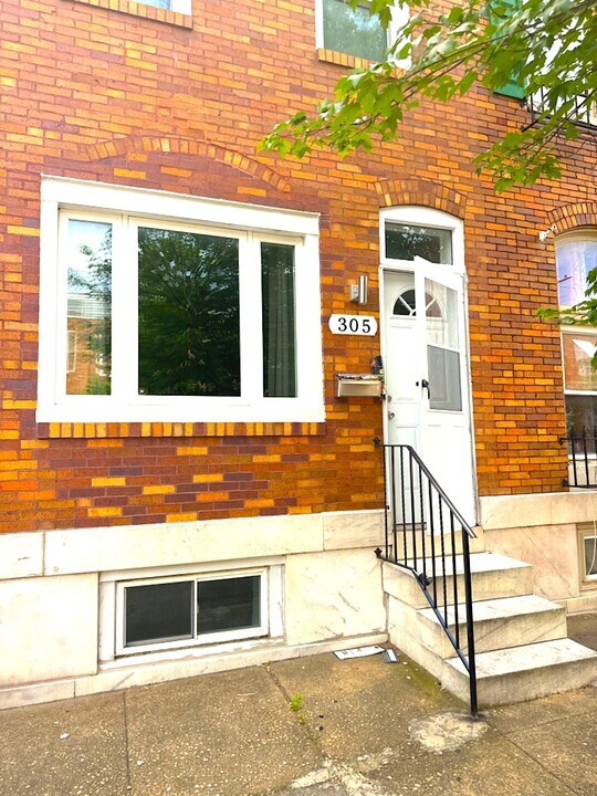 305 S Lehigh St in Baltimore, MD - Building Photo
