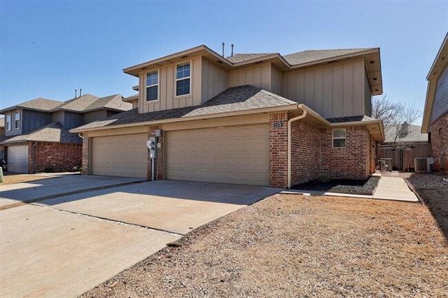 property at 2172 Buena Vida Ln