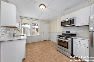 42 Brackett St, Unit 3 in Boston, MA - Building Photo