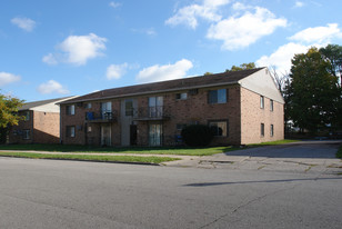 5821-5831 Richwood St Apartments