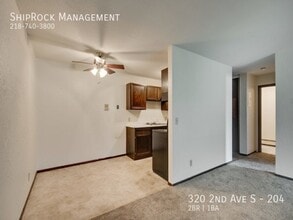 320 2nd Ave S in Waite Park, MN - Building Photo - Building Photo