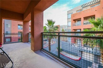 27 E Agate Ave in Las Vegas, NV - Building Photo - Building Photo