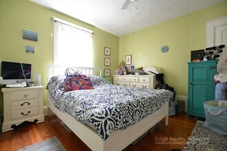 33 Montfern Ave, Unit 3 in Boston, MA - Building Photo - Building Photo