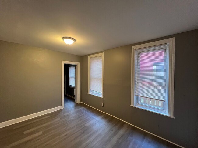 property at 727 Chestnut St