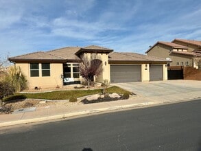 219 Rome Dr in Saint George, UT - Building Photo - Building Photo