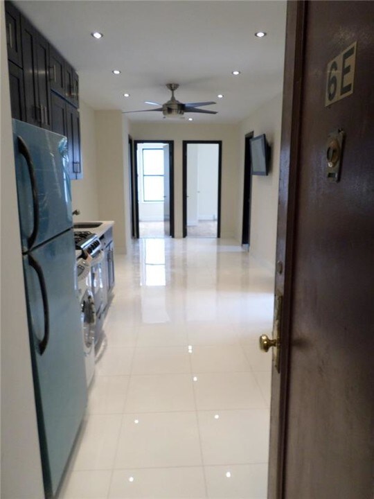 350 Manhattan-Unit -6D in New York, NY - Building Photo