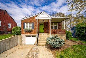 1128 Exter Dr in Park Hills, KY - Building Photo