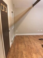 6 Main St in Unionville, NY - Building Photo - Building Photo