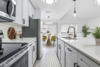 Preserve at Preston in Plano, TX - Building Photo - Building Photo