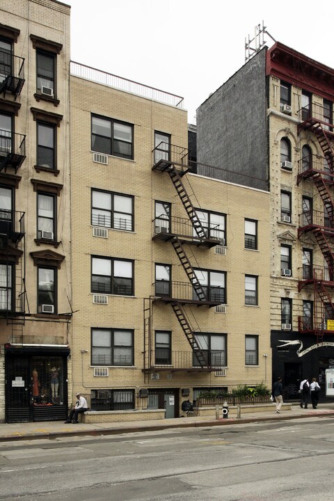 273 E Stanton St in New York, NY - Building Photo