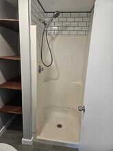 414 Front St, Unit 1 in Winchendon, MA - Building Photo - Building Photo