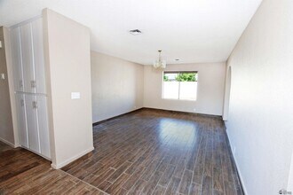 1276 S Pagent Ave in Yuma, AZ - Building Photo - Building Photo