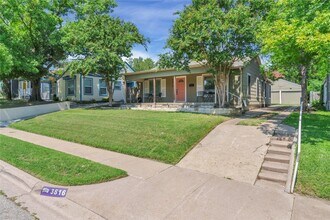 3816 Collinwood Ave in Fort Worth, TX - Building Photo - Building Photo