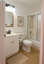 2116 Lemontree Way in Antioch, CA - Building Photo - Building Photo