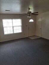 923 W Oak Ave in Jonesboro, AR - Building Photo - Building Photo