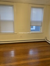 28 Plymouth St, Unit 2 in Cambridge, MA - Building Photo - Building Photo