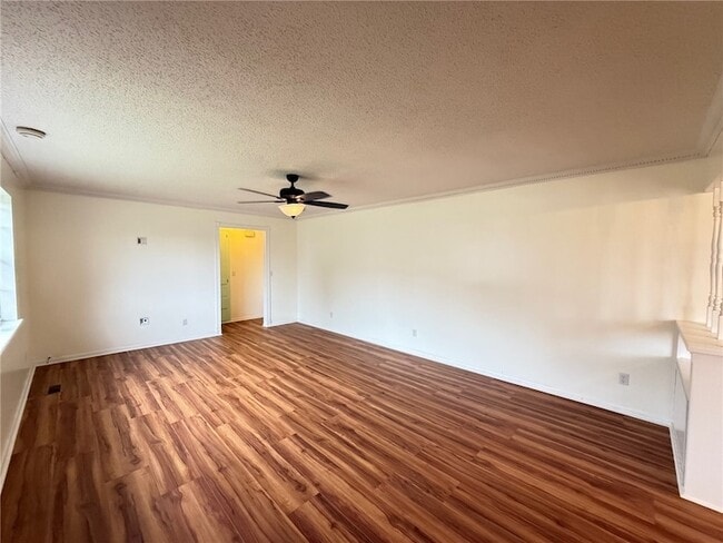 606 Cedar St in Springdale, AR - Building Photo - Building Photo