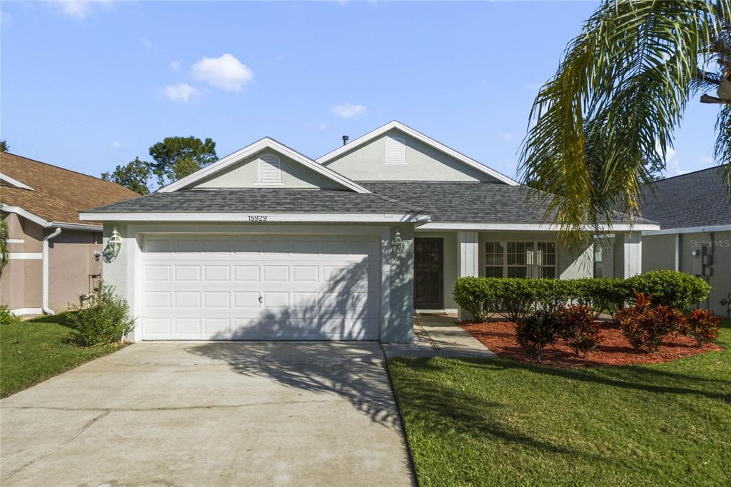 15929 Bay Vista Dr in Clermont, FL - Building Photo