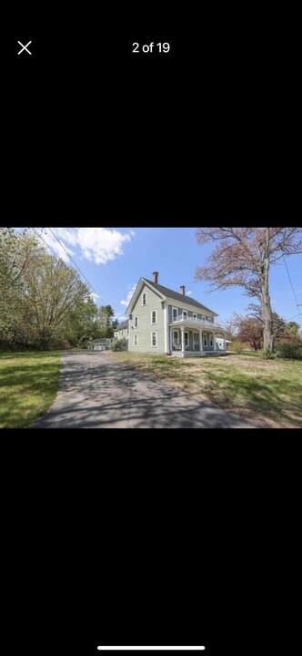 169 Sewalls Falls Rd, Unit Second Floor in Concord, NH - Foto de edificio