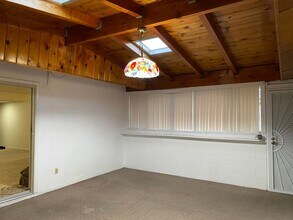 332 E Landsford St in Lancaster, CA - Building Photo - Building Photo