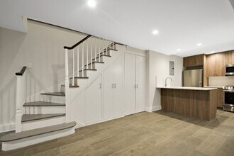 414-416 E 84th St in New York, NY - Building Photo - Building Photo