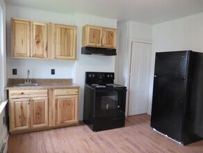 277 1st St, Unit 1 in Newburgh, NY - Building Photo - Building Photo