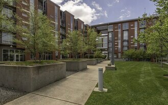 2115 Yeaman Pl in Nashville, TN - Building Photo